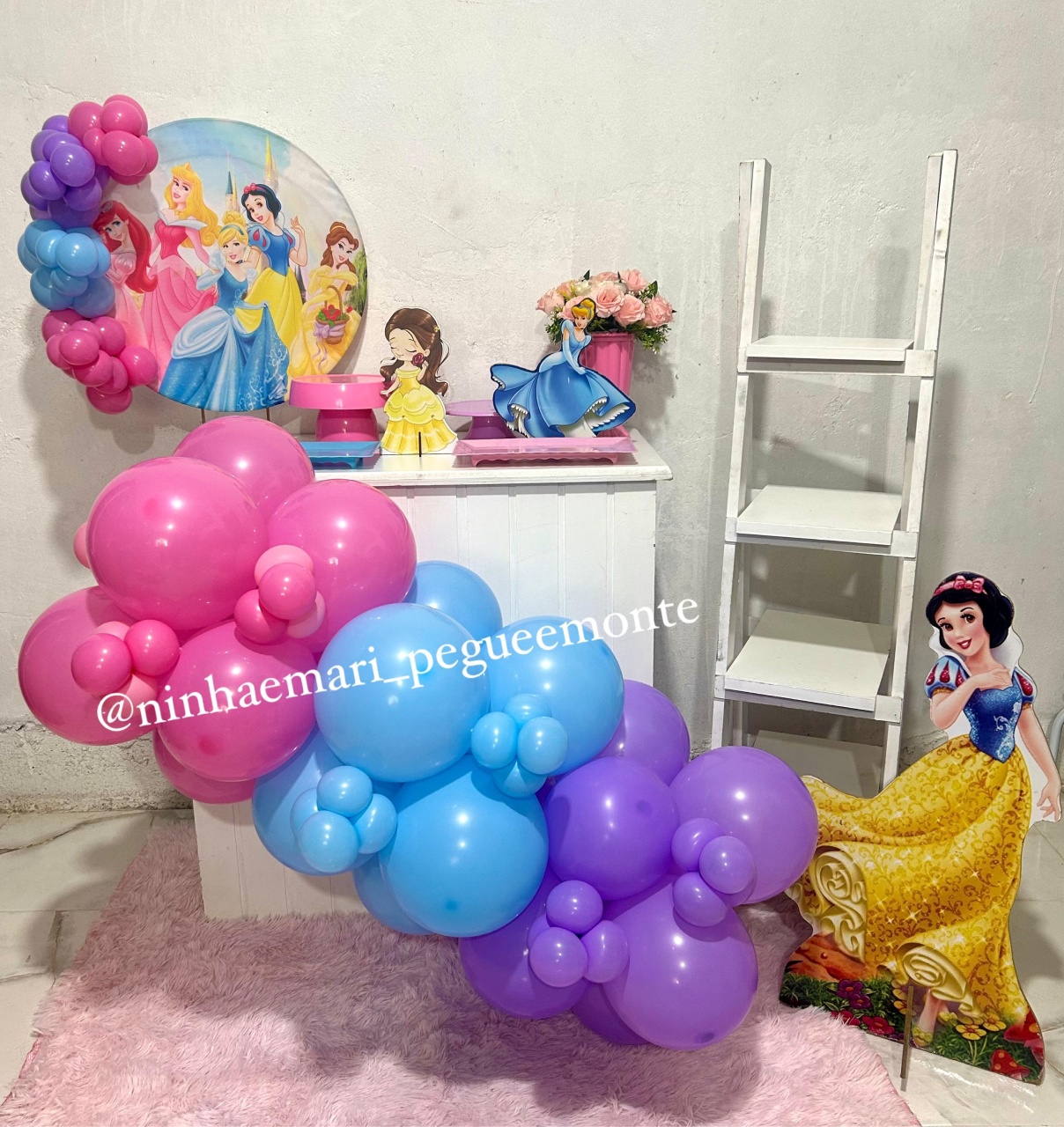 Kit Mesa As Princesas  - N&M-pegue e monte