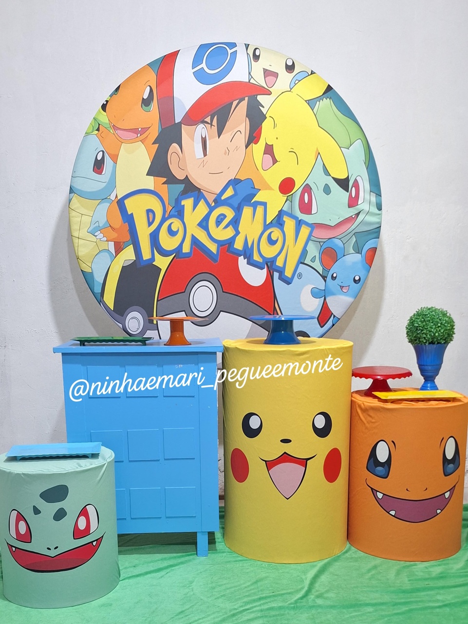 Kit Ouro Pokémon  - N&M-pegue e monte