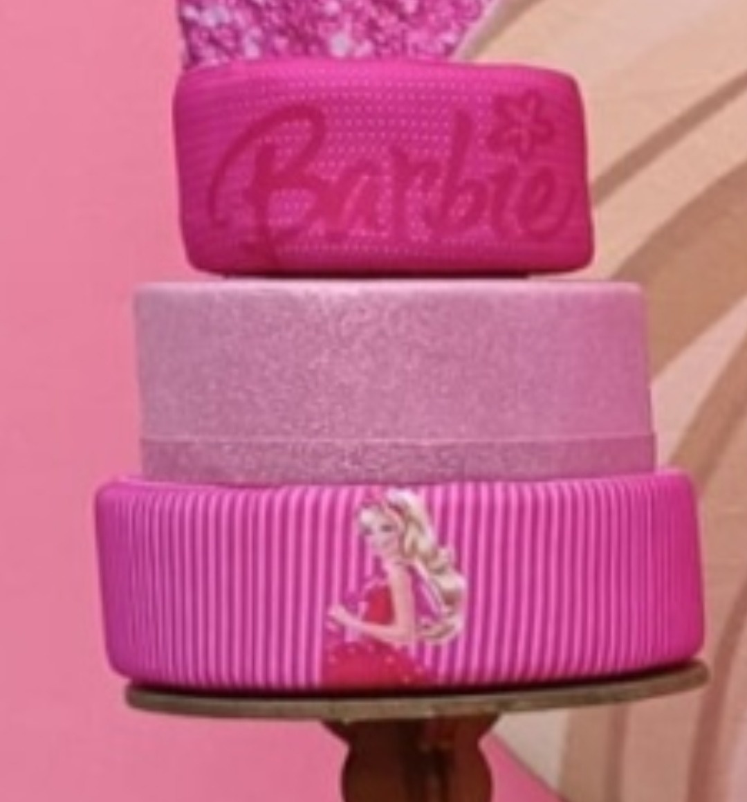 Bolofake Barbie - N&M-pegue e monte
