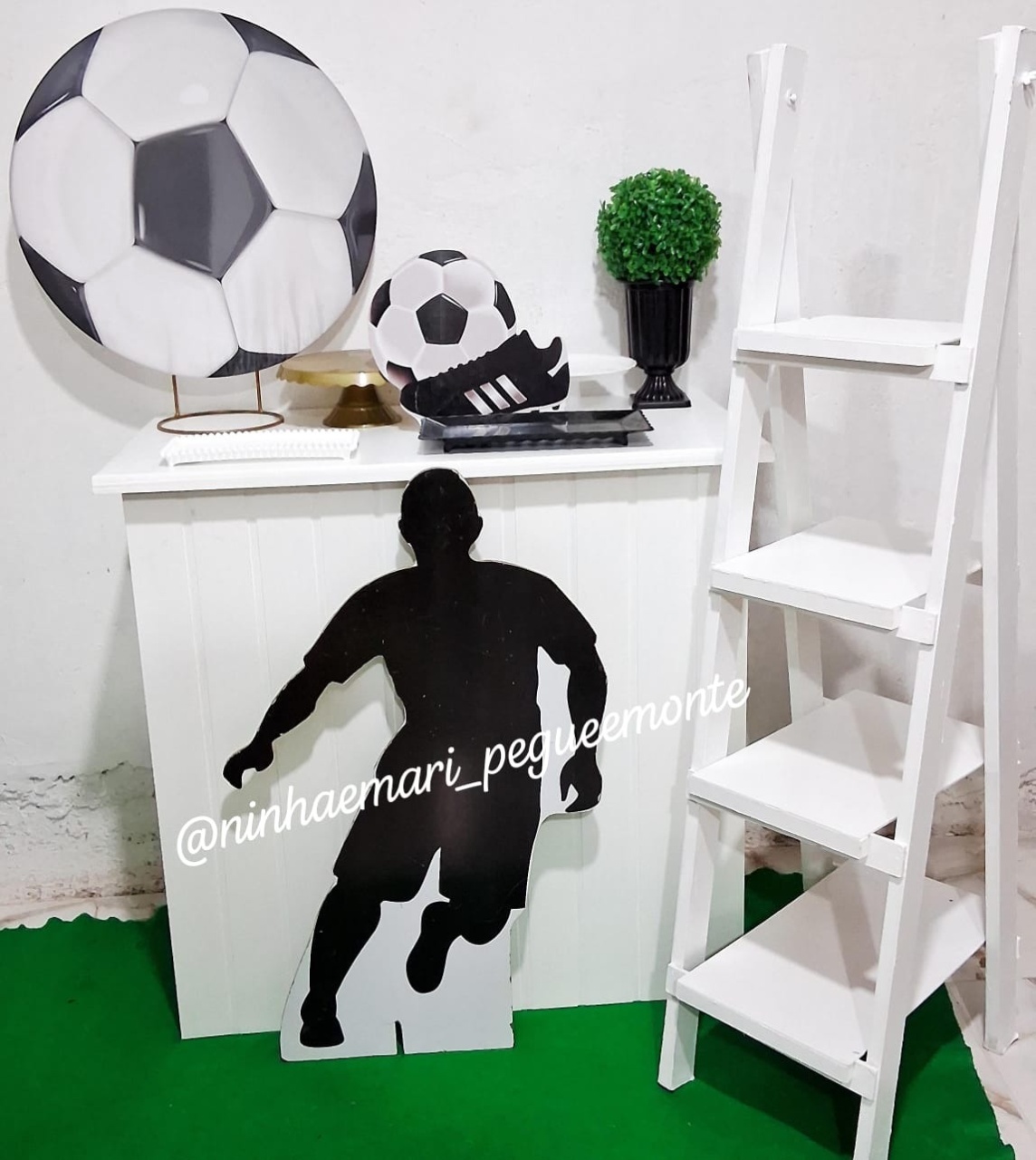 Kit Mesa Acessórios Futebol Bola - N&M-pegue e monte