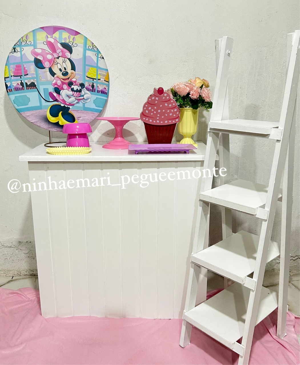 Kit Mesa Minnie Confeiteira - N&M-pegue e monte