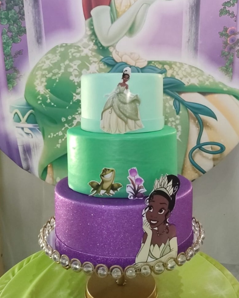 Bolofake Princesa E Sapo - N&M-pegue e monte