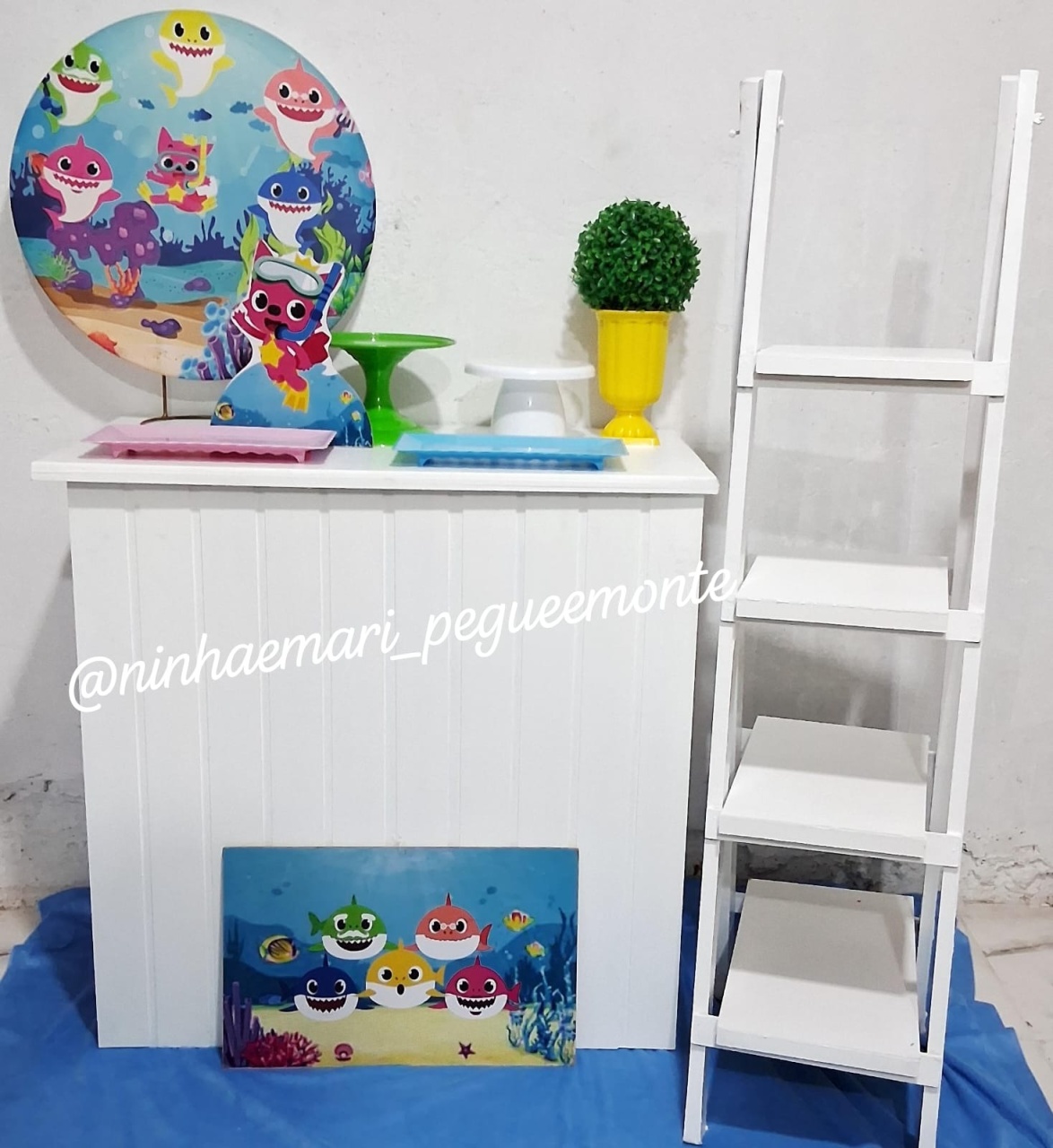 Kit Mesa Acessórios Baby Shark  - N&M-pegue e monte
