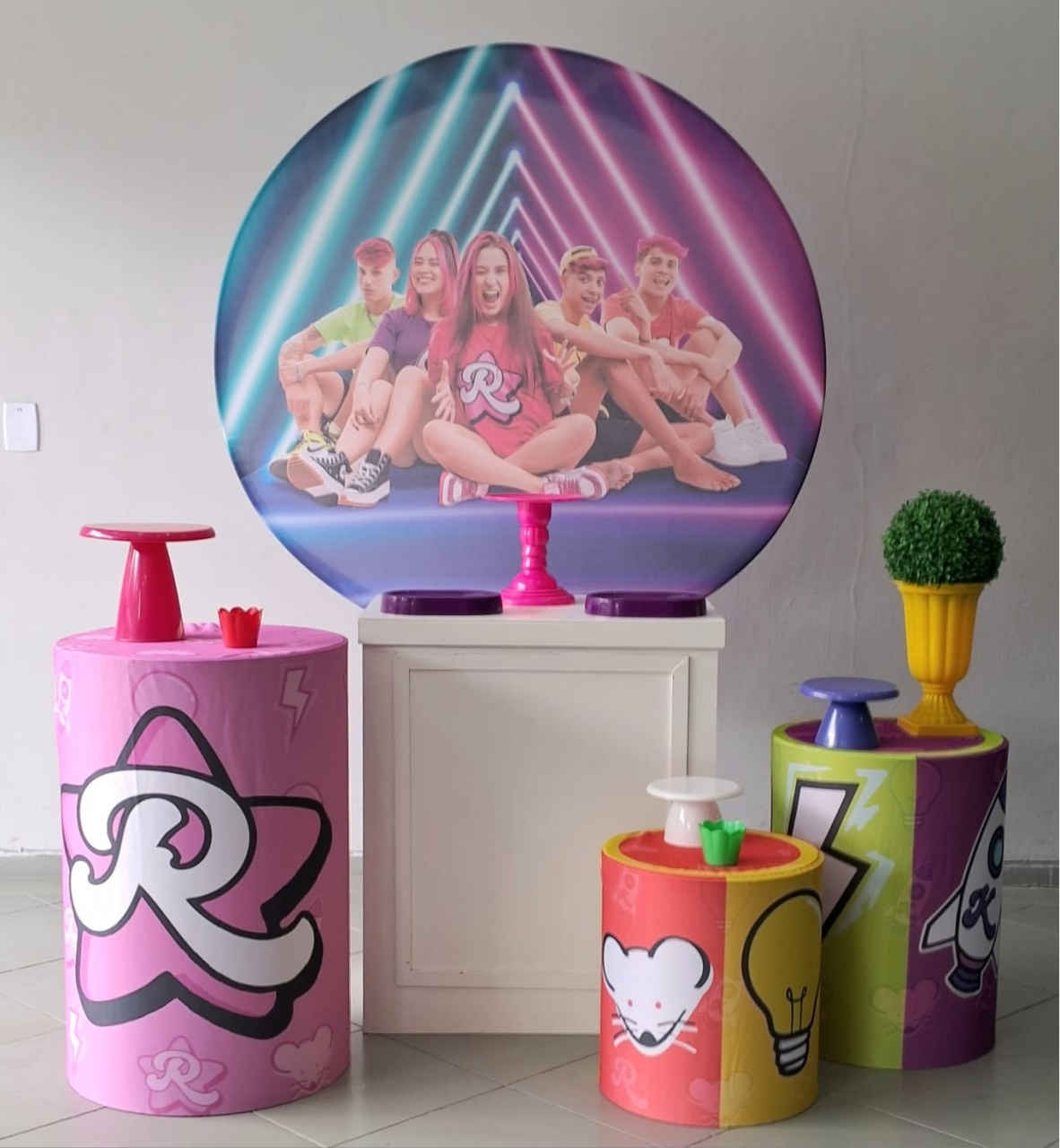 Kit Prata Emily Vick - Lili decorações pegue emonte