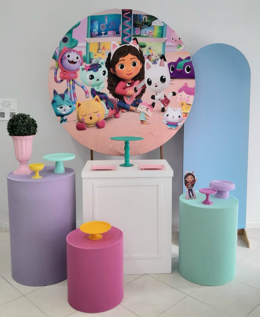 Kit Ouro Casa Mágica da Gabi  - Lili decorações pegue emonte