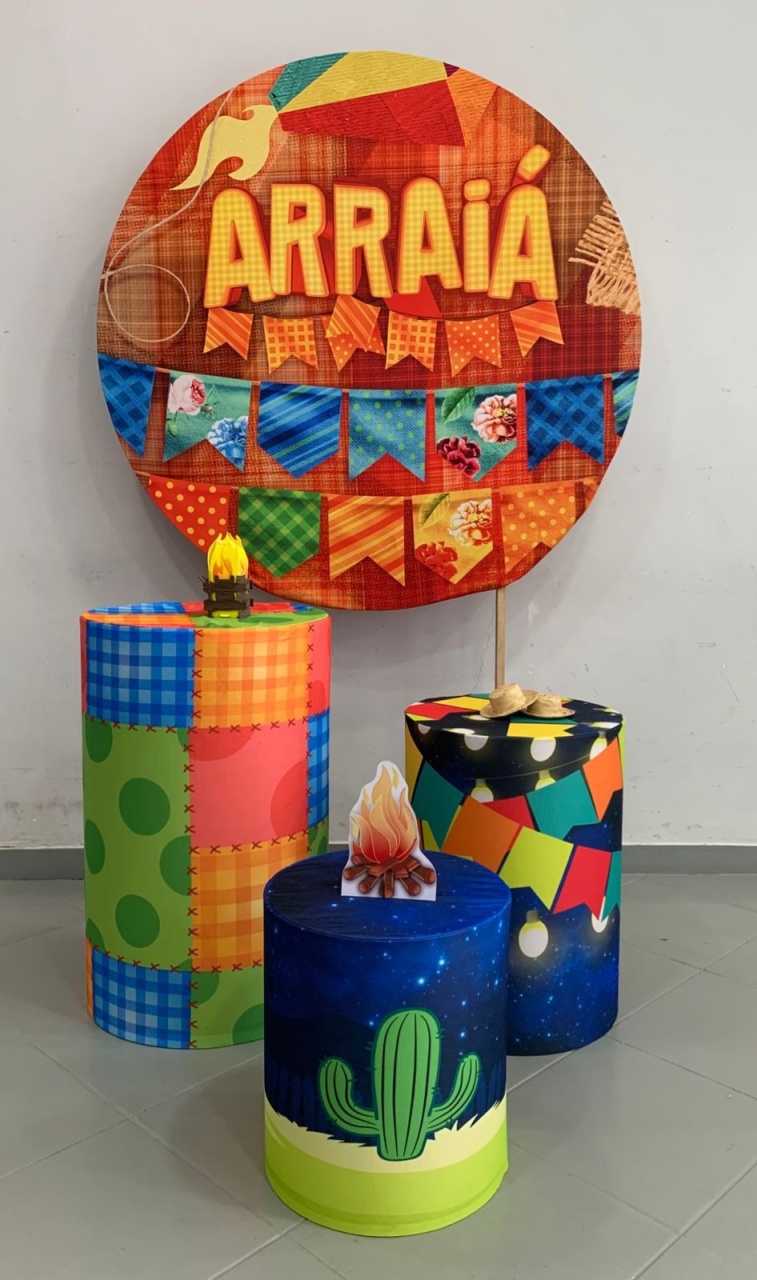 Kit Básico Arraiá Festa Junina - Lili decorações pegue emonte