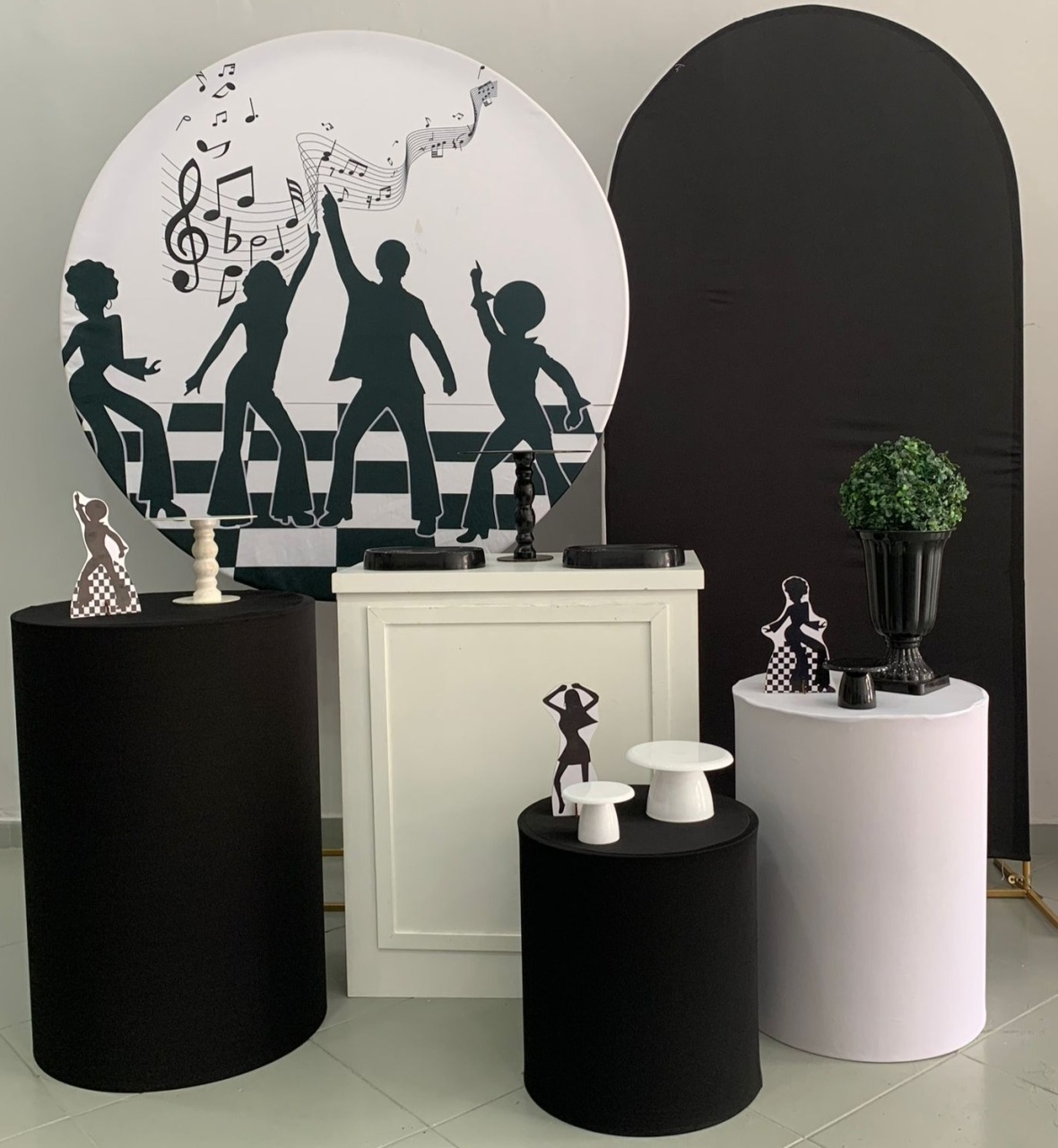 Kit Ouro Anos 60 - Lili decorações pegue emonte