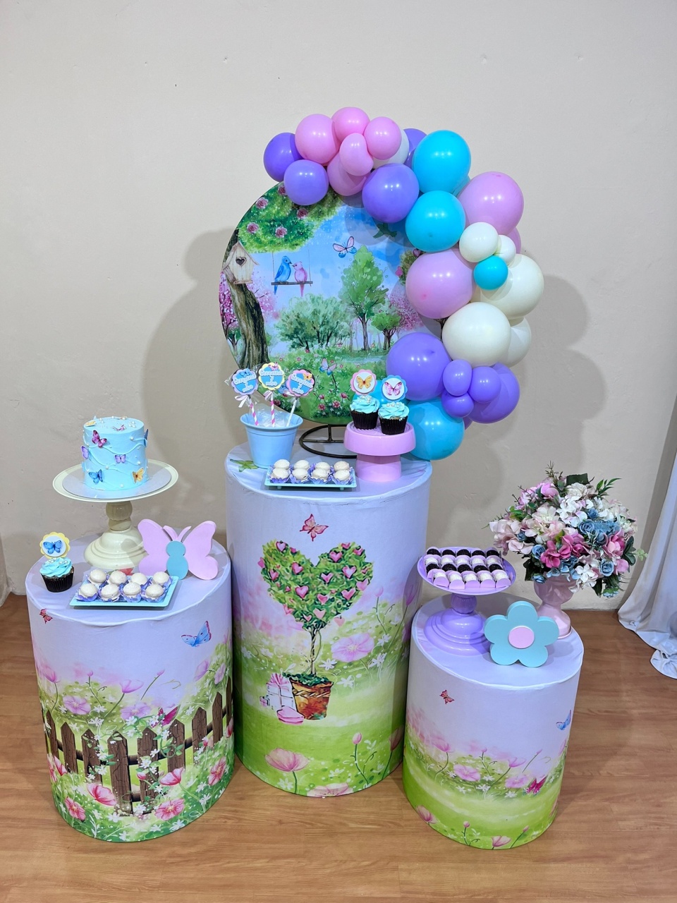 Jardim Encantado - Mini Festa - Kit Festão - PEGUE E MONTE CATALAGO VEM FESTEJAR PALMAS
