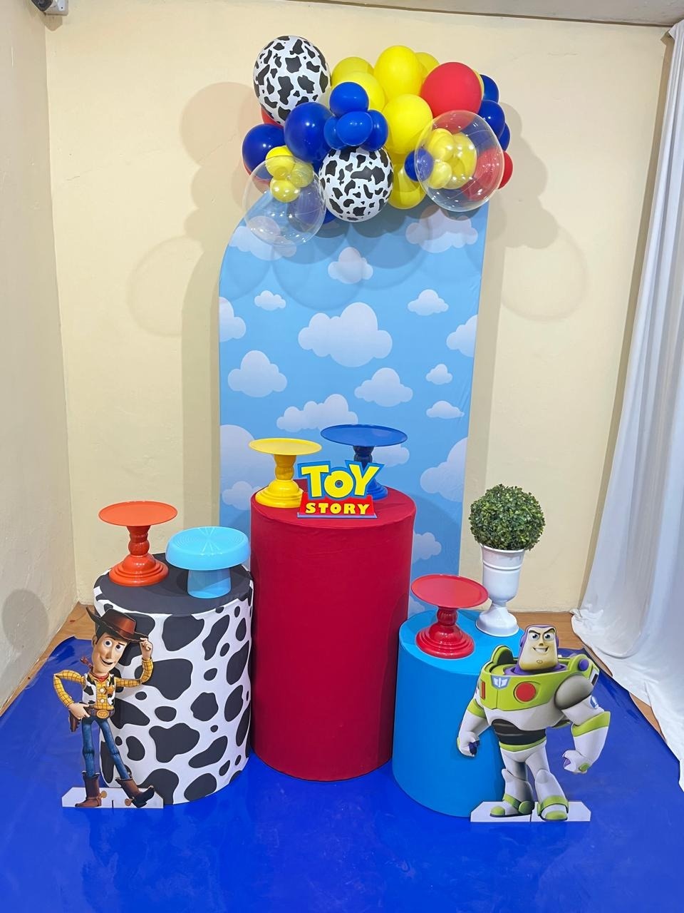 Toy Story - Completa - Kit Festejar (Com Balões) - PEGUE E MONTE CATALAGO VEM FESTEJAR PALMAS