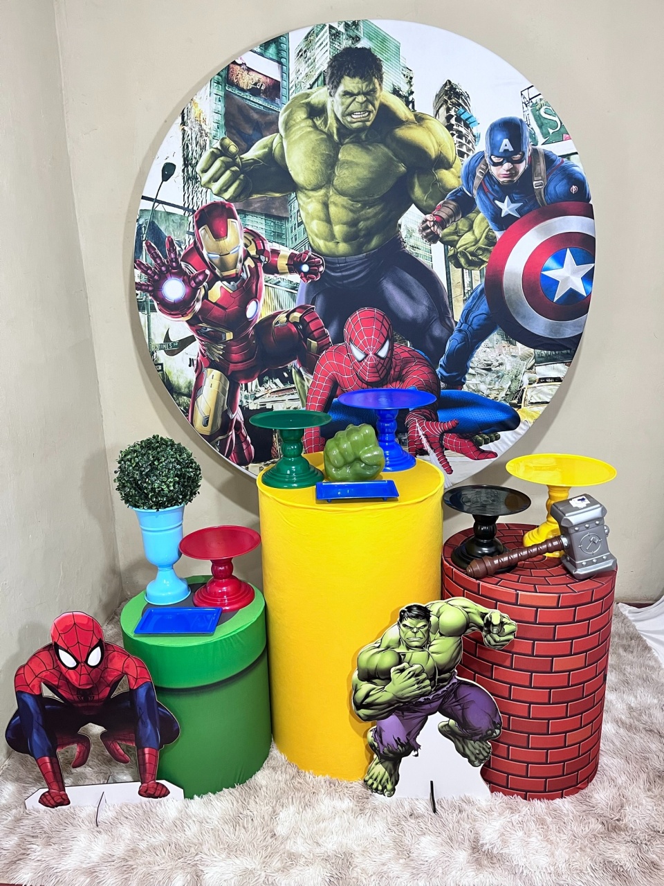 Vingadores - Festa Completa - Kit Festejar - PEGUE E MONTE CATALAGO VEM FESTEJAR PALMAS
