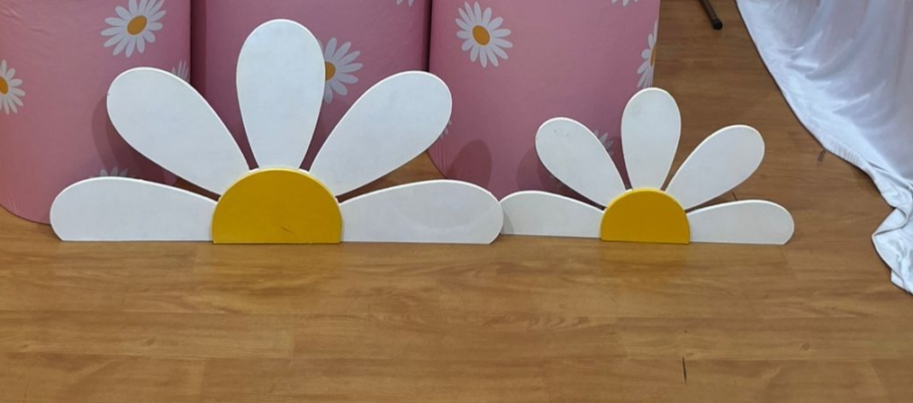 2 Margaridas G E P - Mdf Item Decorativo   - PEGUE E MONTE CATALAGO VEM FESTEJAR PALMAS