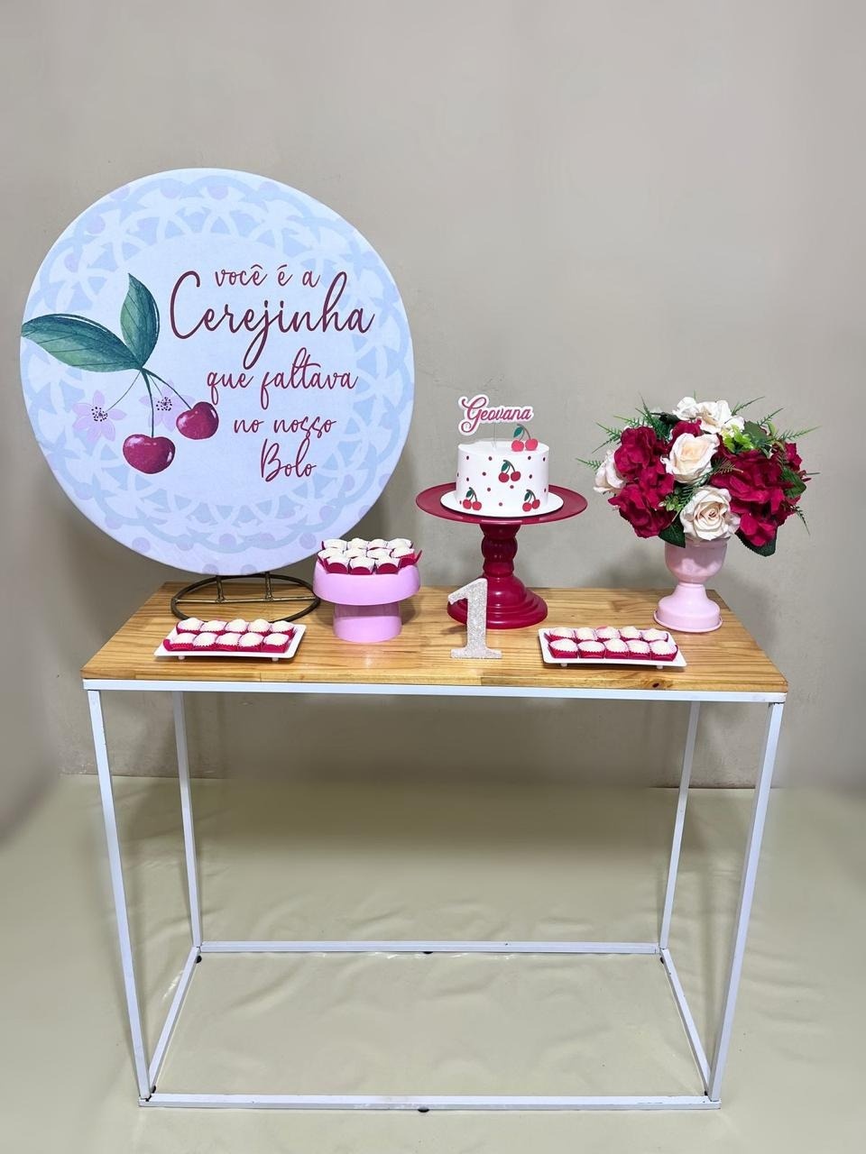 Cereja - Mini Festa - Kit Comemore - Com Balões - PEGUE E MONTE CATALAGO VEM FESTEJAR PALMAS