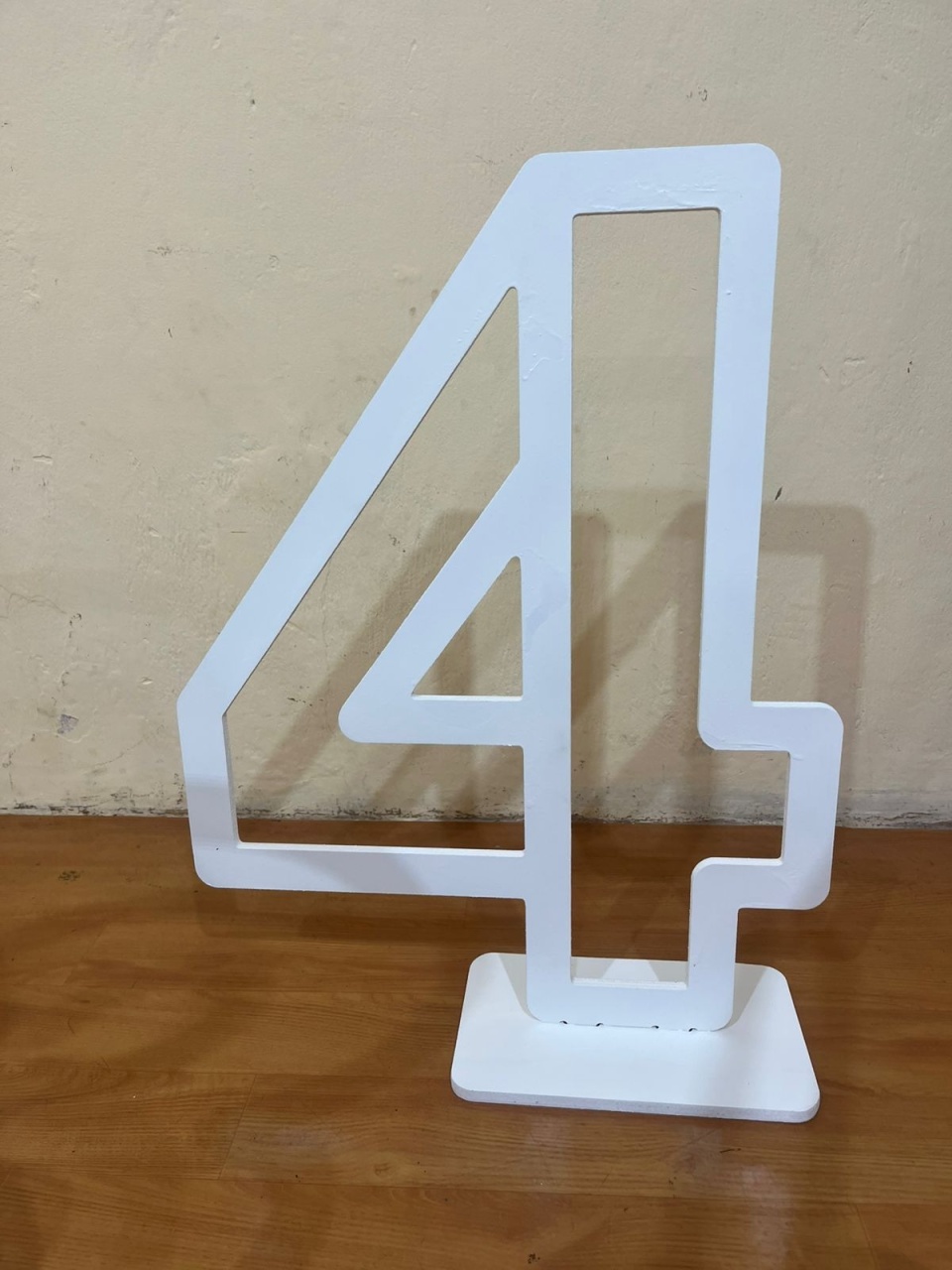 Numero 4 Mdf Branco - PEGUE E MONTE CATALAGO VEM FESTEJAR PALMAS