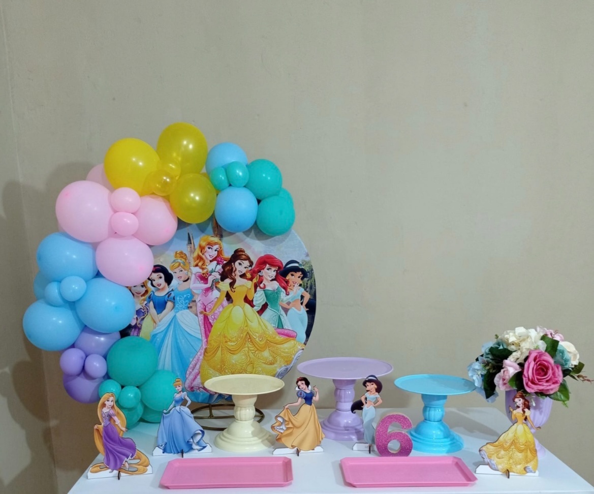 Princesas - Mini Festa - Kit Fstejar - PEGUE E MONTE CATALAGO VEM FESTEJAR PALMAS