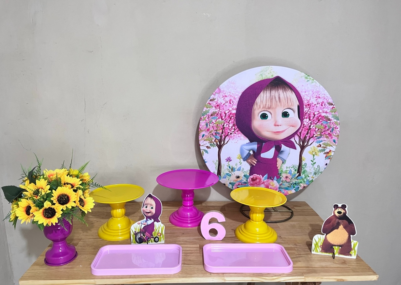 Masha E O Urso - Mini Festa - Kit Parabéns - PEGUE E MONTE CATALAGO VEM FESTEJAR PALMAS