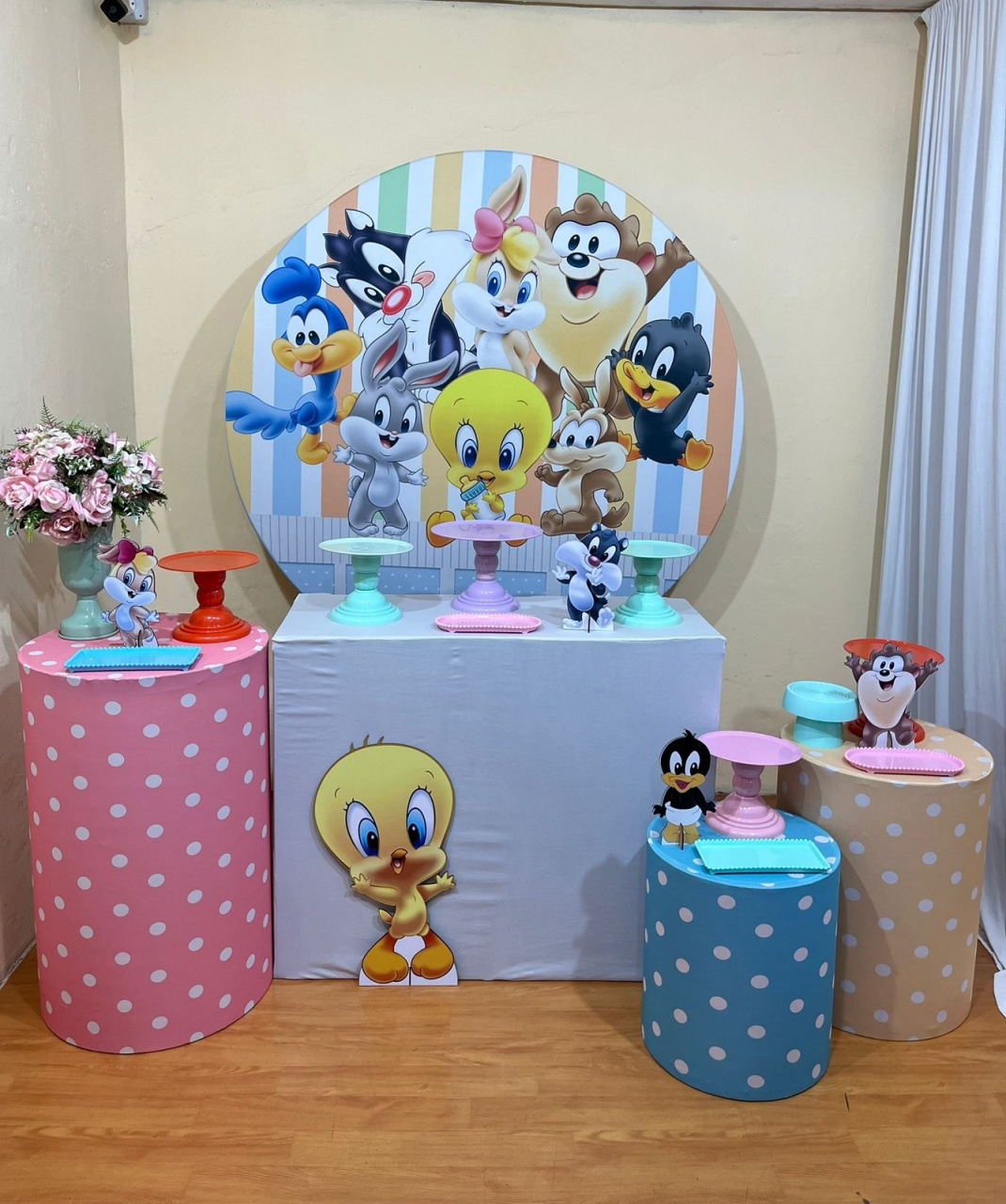 Baby Looney Tunes Menina - Festa Completa - Kit Comemore - PEGUE E MONTE CATALAGO VEM FESTEJAR PALMAS