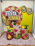 Junino Kit 4 - Festa Completa - Comemore Com Painel - imagem 1