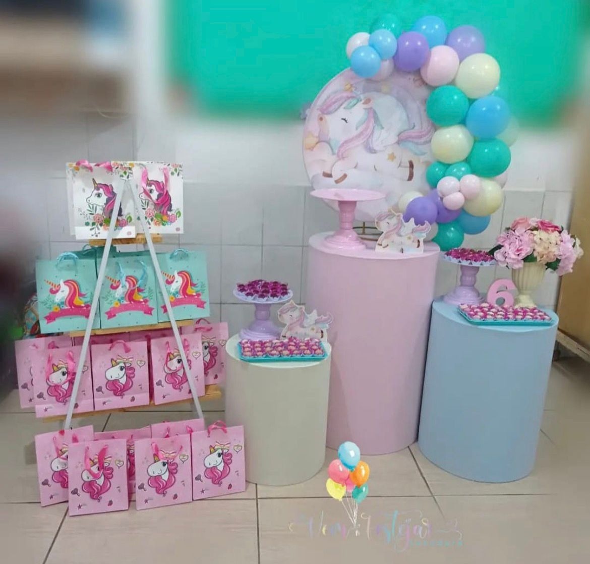 Unicornio - Mini Festa - Kit Festão - PEGUE E MONTE CATALAGO VEM FESTEJAR PALMAS