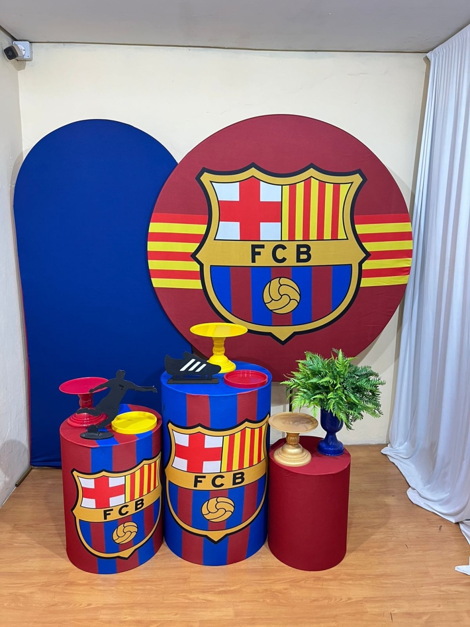 Futebol - Barcelona - Festa Completa  - Kit Comemore 1  - PEGUE E MONTE CATALAGO VEM FESTEJAR PALMAS