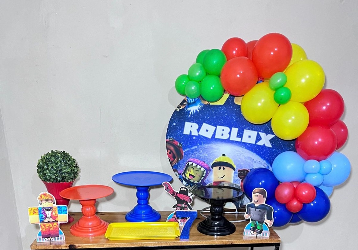 Roblox Menino - Mini Festa Na Mesa - Kit Festejar - PEGUE E MONTE CATALAGO VEM FESTEJAR PALMAS