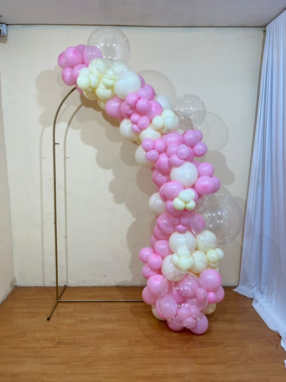 Balões Rosa Bebe - Amarelo Candy - Com Adicional Balões Bubble - PEGUE E MONTE CATALAGO VEM FESTEJAR PALMAS