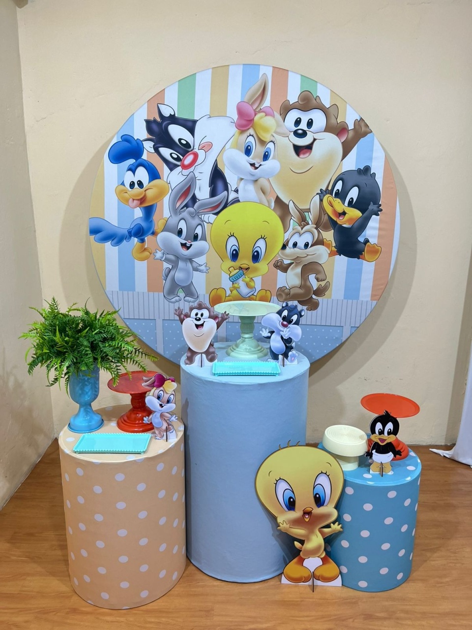 Baby Looney Tunes Menino - Festa Completa - Kit Festejar - PEGUE E MONTE CATALAGO VEM FESTEJAR PALMAS