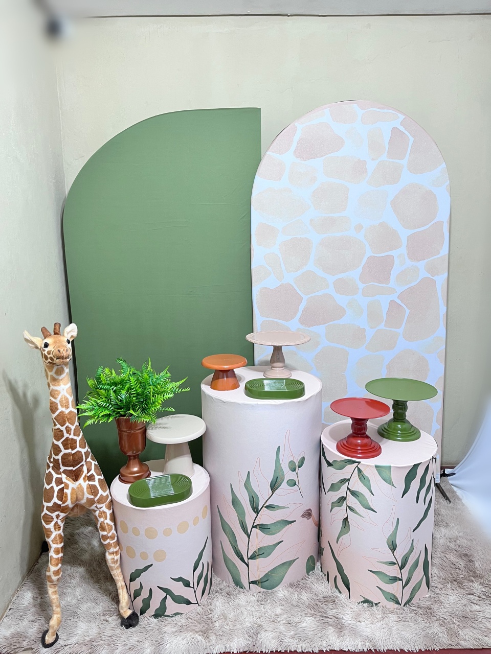 Safari - Festa Completa - Kit Comemore (Com Pelucia) - PEGUE E MONTE CATALAGO VEM FESTEJAR PALMAS