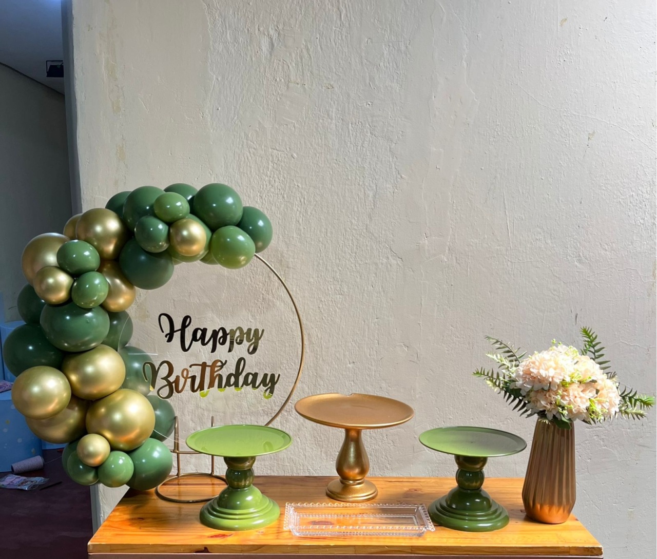 Happy Birthday - Verde Eucalipto - Mini Festa - Kit Festejar - PEGUE E MONTE CATALAGO VEM FESTEJAR PALMAS