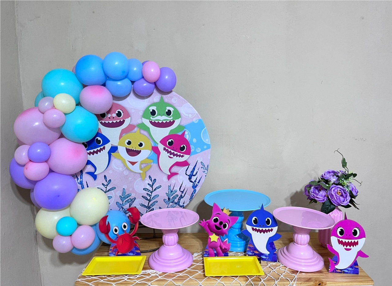 Baby Shark Menina - Mini Festa - Kit Festejar - PEGUE E MONTE CATALAGO VEM FESTEJAR PALMAS