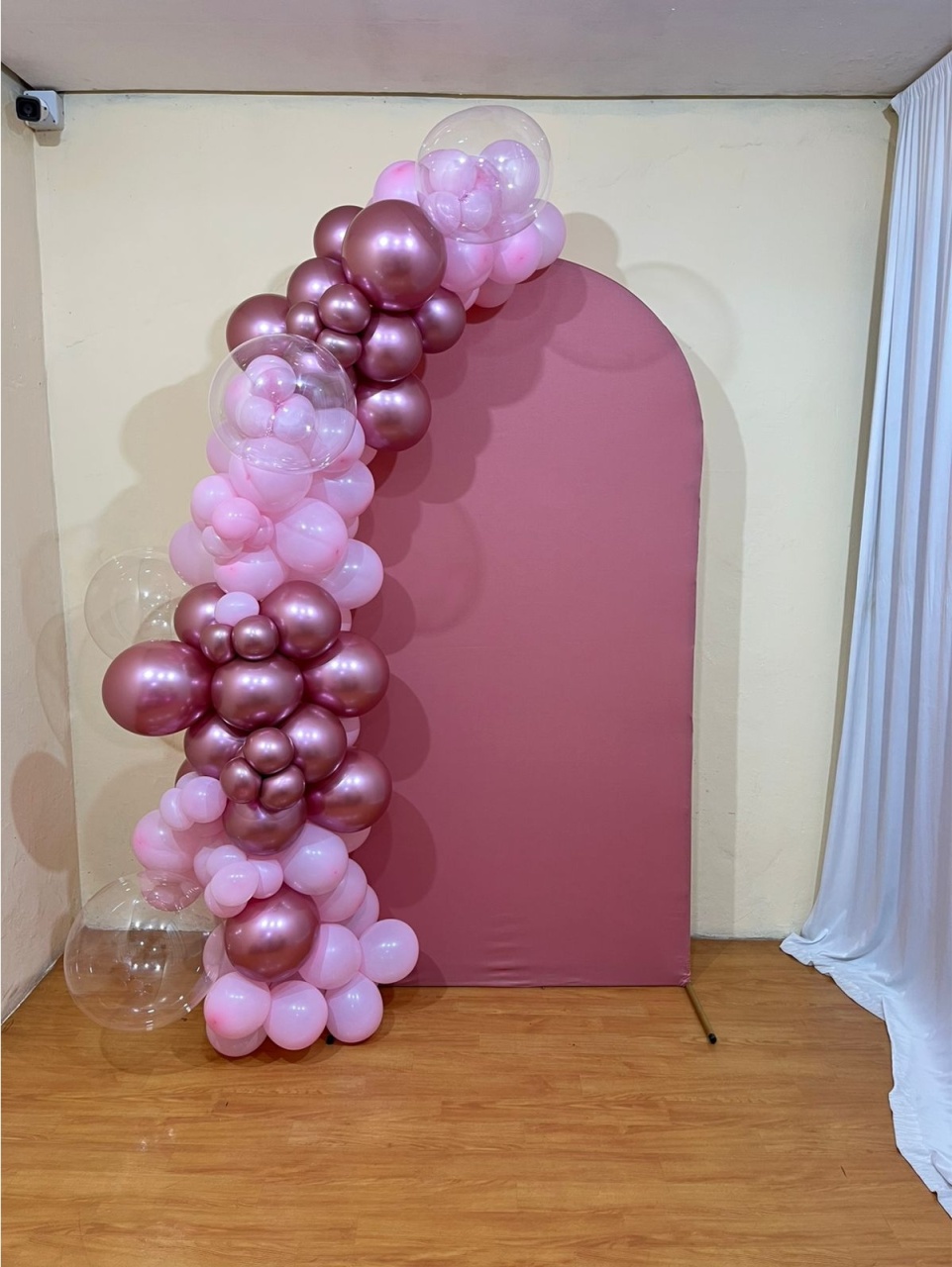 Balões Rosa Rose Cromado + Bublle 200,00 - PEGUE E MONTE CATALAGO VEM FESTEJAR PALMAS