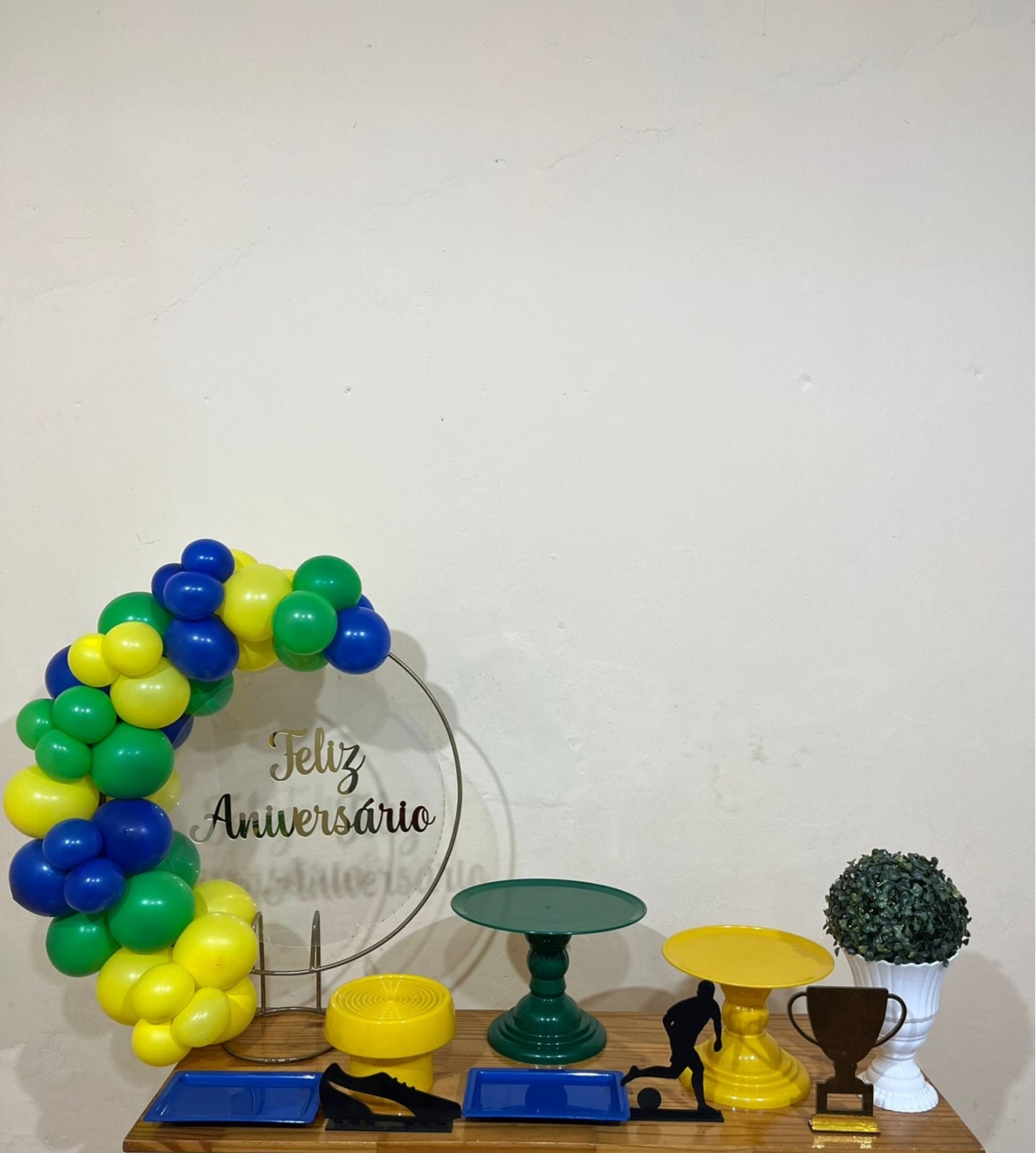 Feliz Aniversário - Copa Do Mundo - Mini Festa - Kit Festejar - PEGUE E MONTE CATALAGO VEM FESTEJAR PALMAS