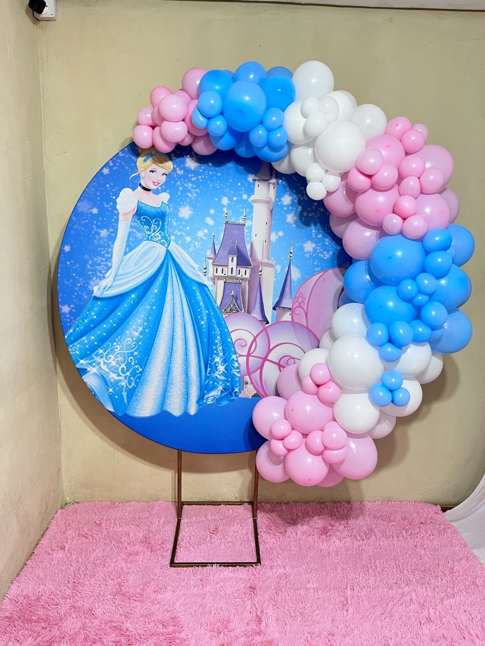 Balões - Princesa Cinderela  (Cores Simples) - PEGUE E MONTE CATALAGO VEM FESTEJAR PALMAS