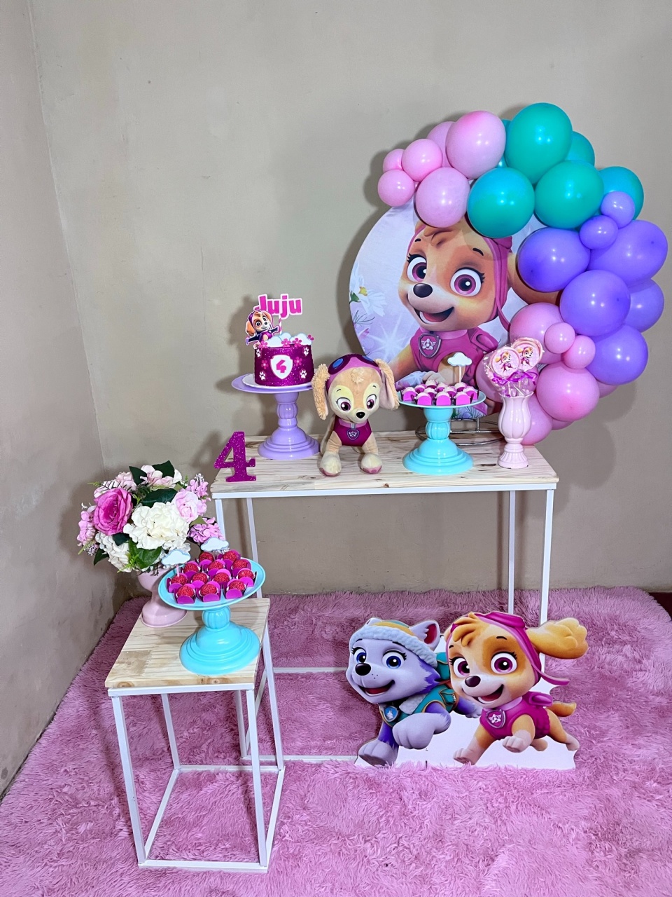 Skye 01 - Mini de Mesa - Kit Comemore - PEGUE E MONTE CATALAGO VEM FESTEJAR PALMAS