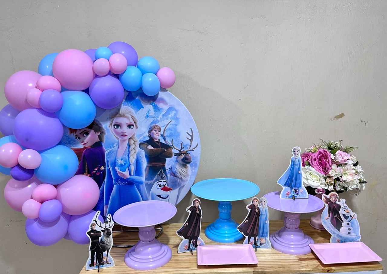 Frozen  - Mini Festa - Kit Festejar  (Sem Balões) - PEGUE E MONTE CATALAGO VEM FESTEJAR PALMAS