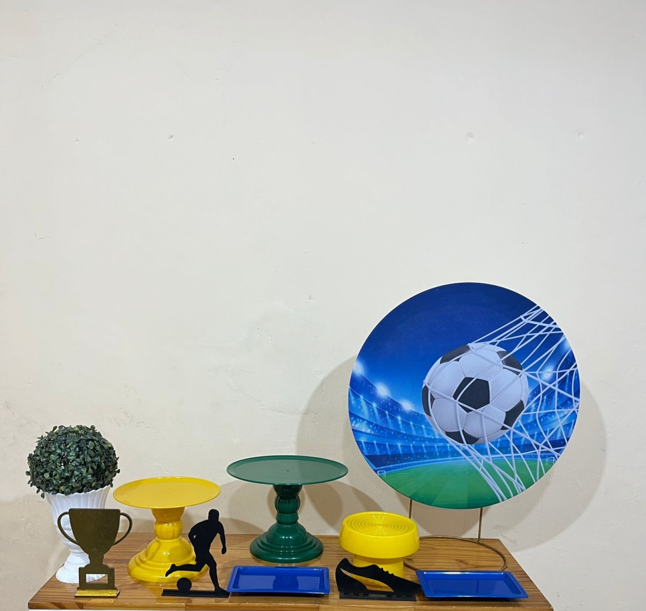 Estadio Futebol - Copa Do Mundo - Mini Festa - Kit Parabéns - PEGUE E MONTE CATALAGO VEM FESTEJAR PALMAS