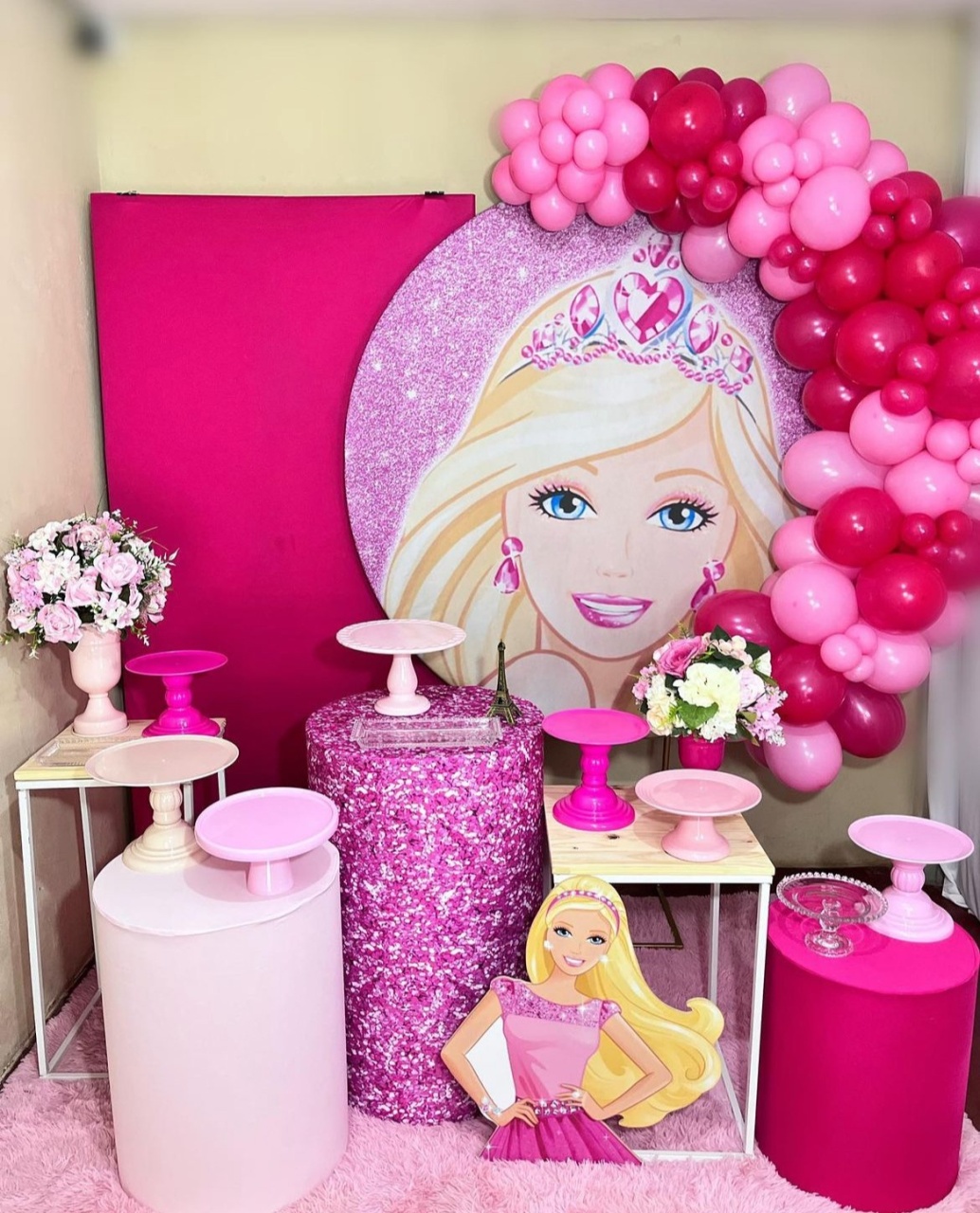 Barbie 1   - Festa Completa - Kit Festão (Com Balões) - PEGUE E MONTE CATALAGO VEM FESTEJAR PALMAS
