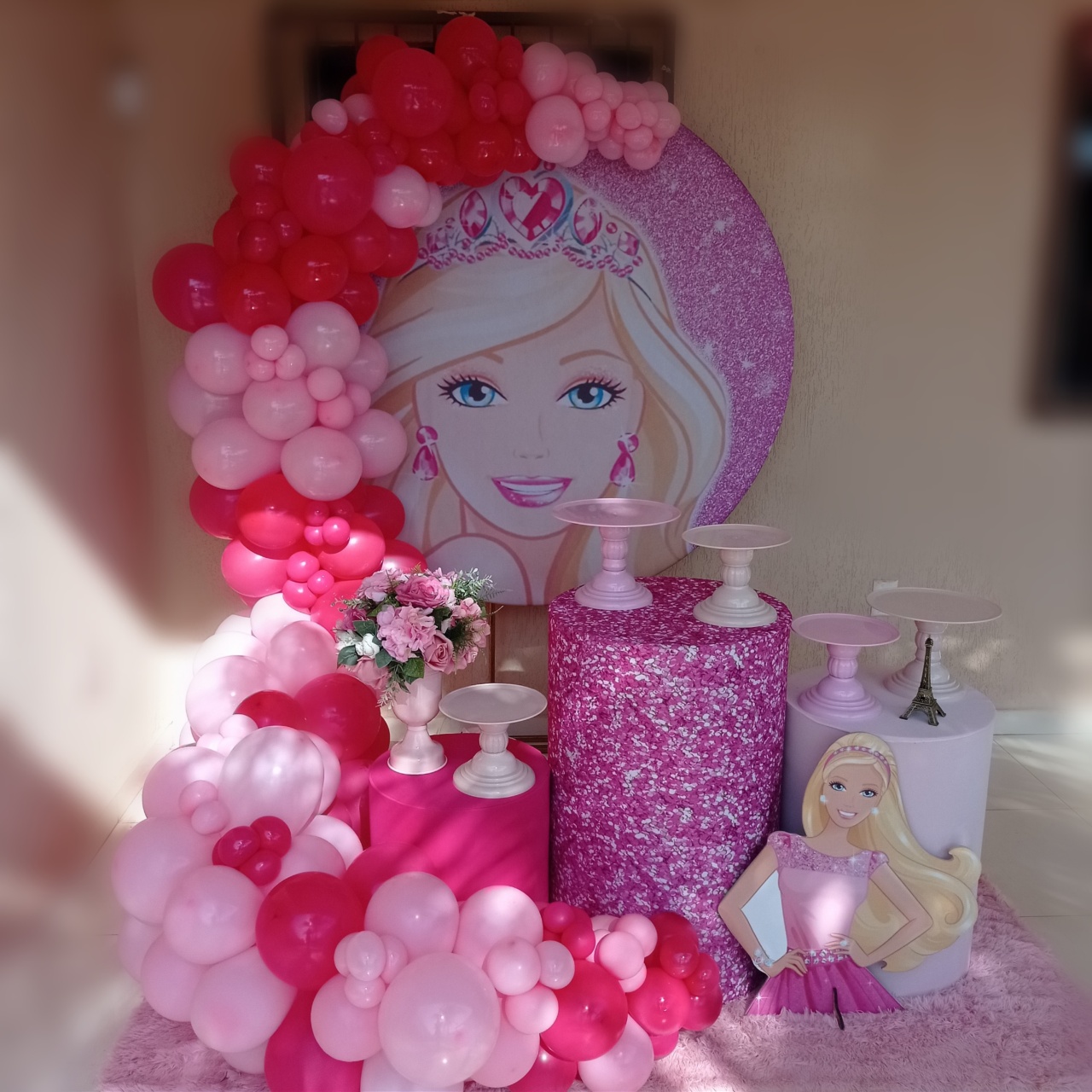Barbie 1   - Festa Completa - Kit Festejar Com Balões - PEGUE E MONTE CATALAGO VEM FESTEJAR PALMAS