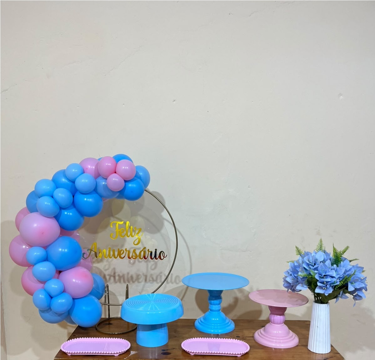 Feliz Aniversario - Mini Festa - Kit Festejar - PEGUE E MONTE CATALAGO VEM FESTEJAR PALMAS