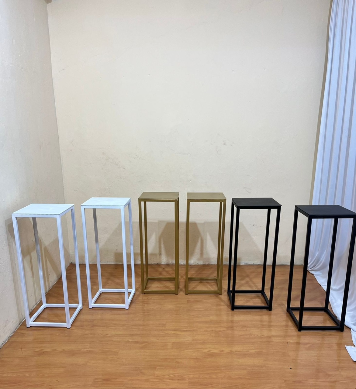 Escolha Qual Mesa Te Atende - Kit Compacto  80X30 + Boleira   - PEGUE E MONTE CATALAGO VEM FESTEJAR PALMAS