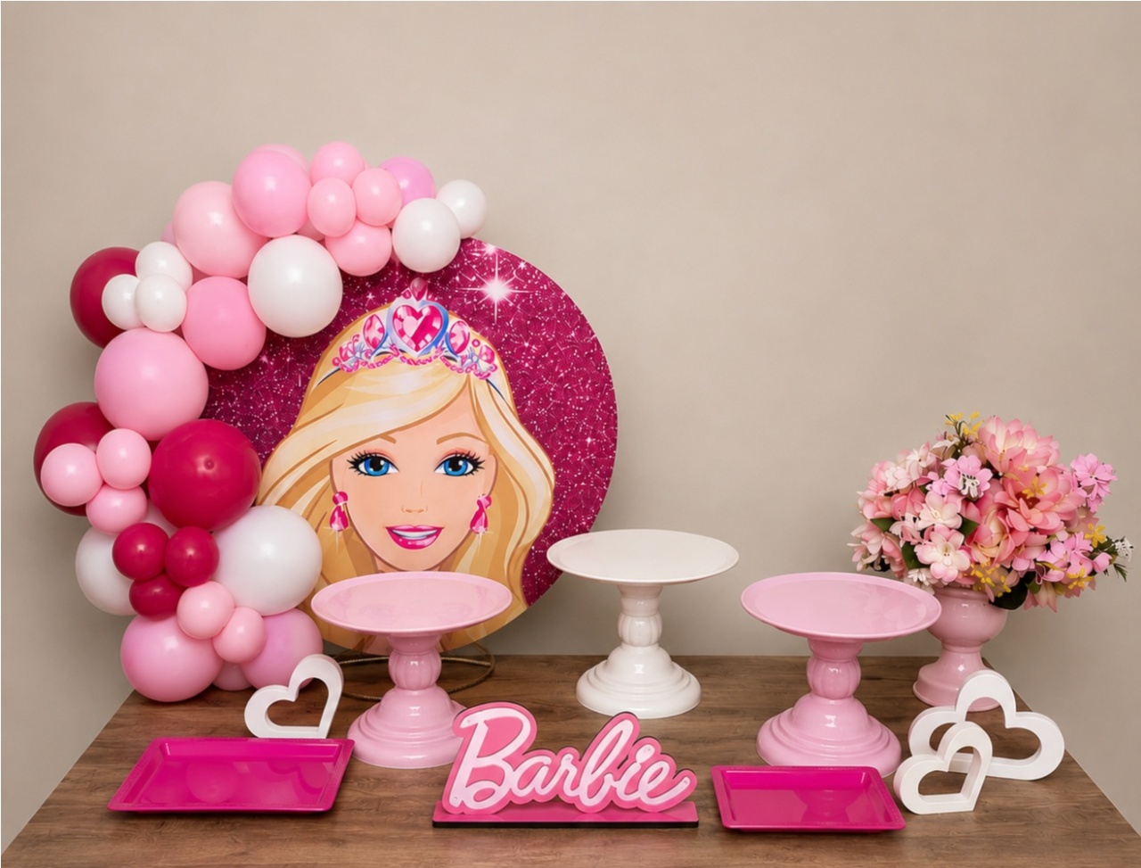 Barbie 2 - Mini Festa - Kit Festejar (Com Balões) - PEGUE E MONTE CATALAGO VEM FESTEJAR PALMAS