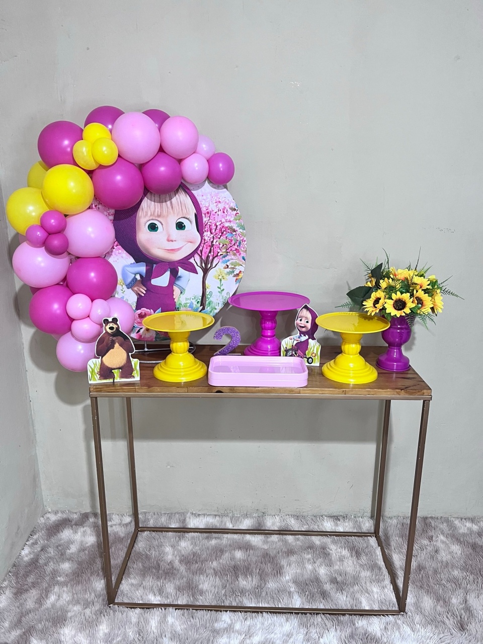 Masha E O Urso - Mini Festa - Kit Comemore   - PEGUE E MONTE CATALAGO VEM FESTEJAR PALMAS