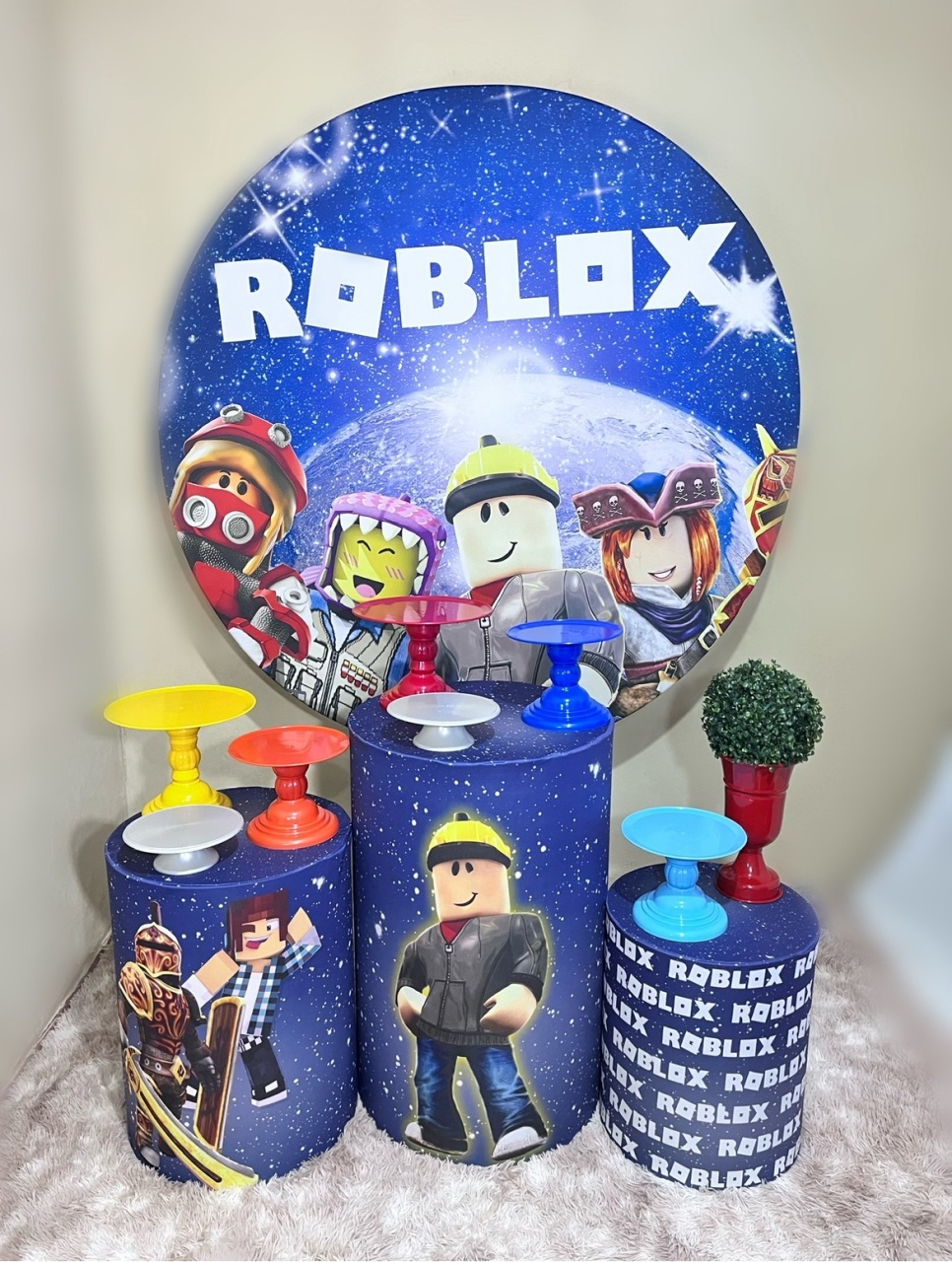 Roblox - Festa Compelta - Kit Festejar - PEGUE E MONTE CATALAGO VEM FESTEJAR PALMAS
