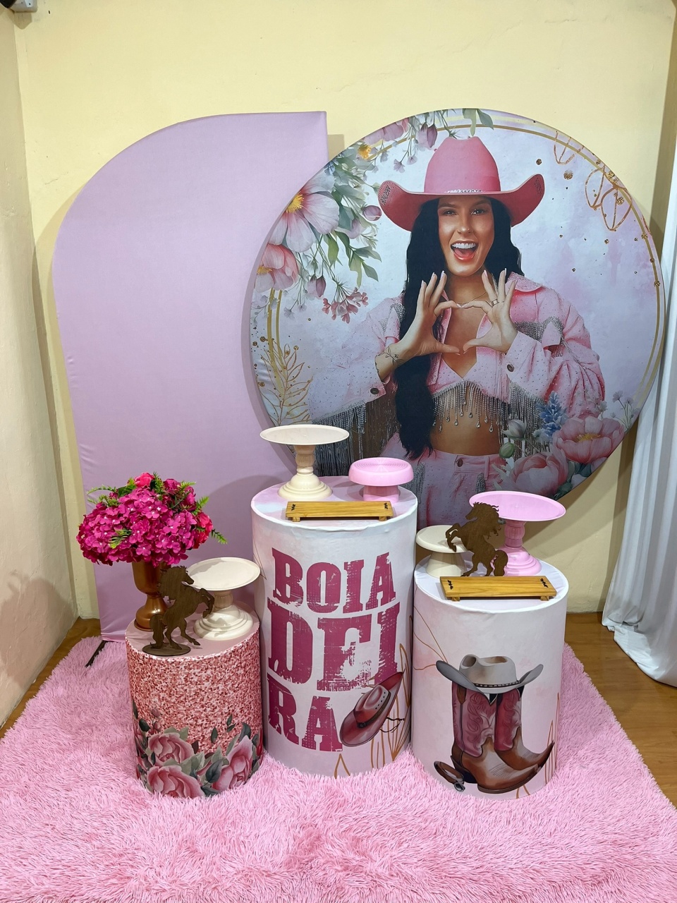 Ana Castela - Festa Compelta - Kit Comemore 1 - PEGUE E MONTE CATALAGO VEM FESTEJAR PALMAS