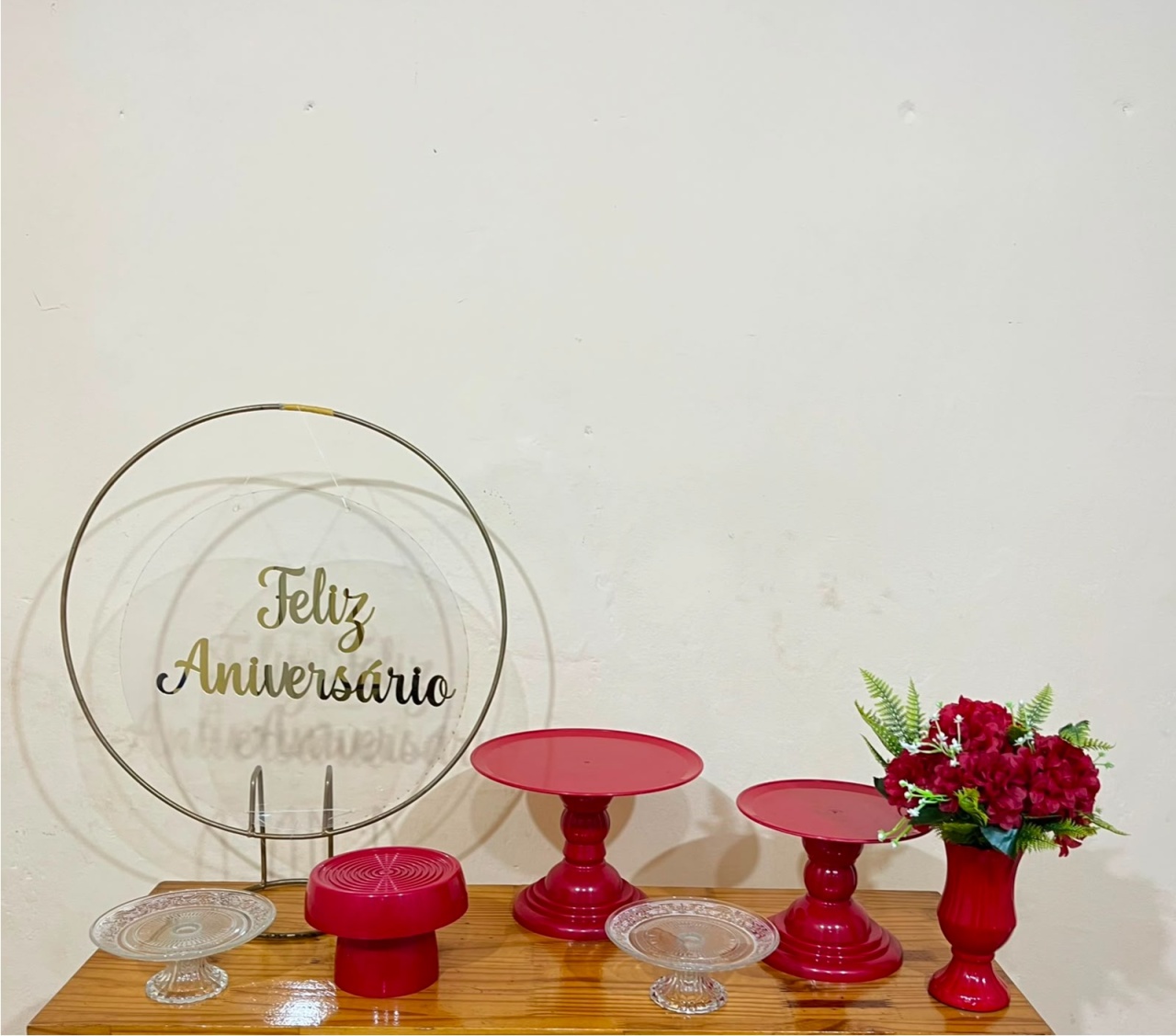 Vermelho - Mini Festa - Kit Parabéns - PEGUE E MONTE CATALAGO VEM FESTEJAR PALMAS