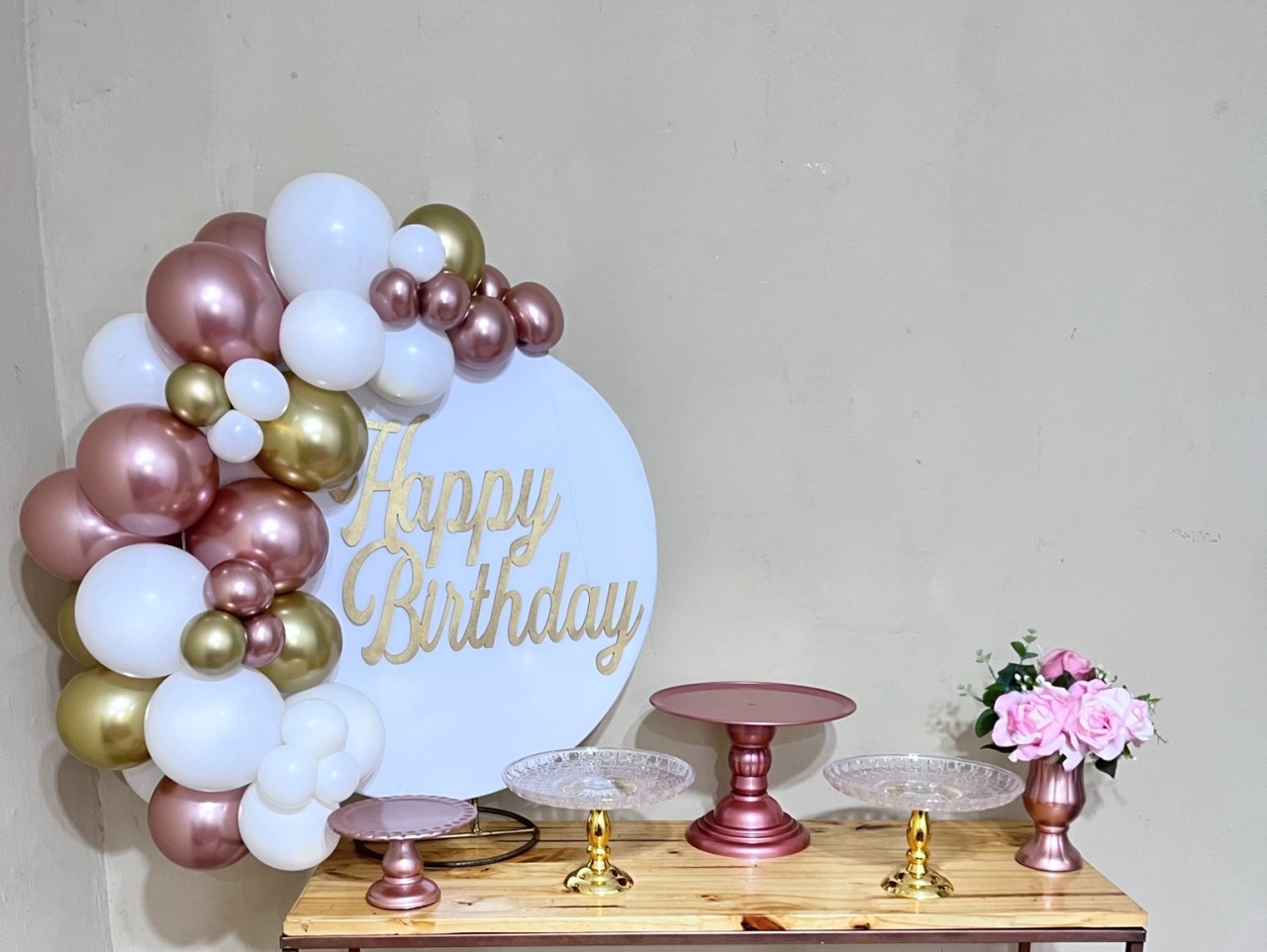 Happy Birthday Delicado - Kit Festejar - PEGUE E MONTE CATALAGO VEM FESTEJAR PALMAS