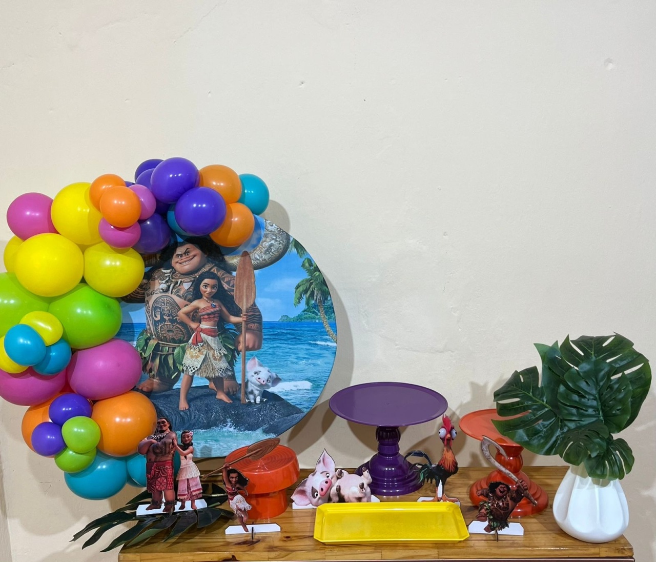 Moana Juvenil - Mini Kit Festejar - PEGUE E MONTE CATALAGO VEM FESTEJAR PALMAS