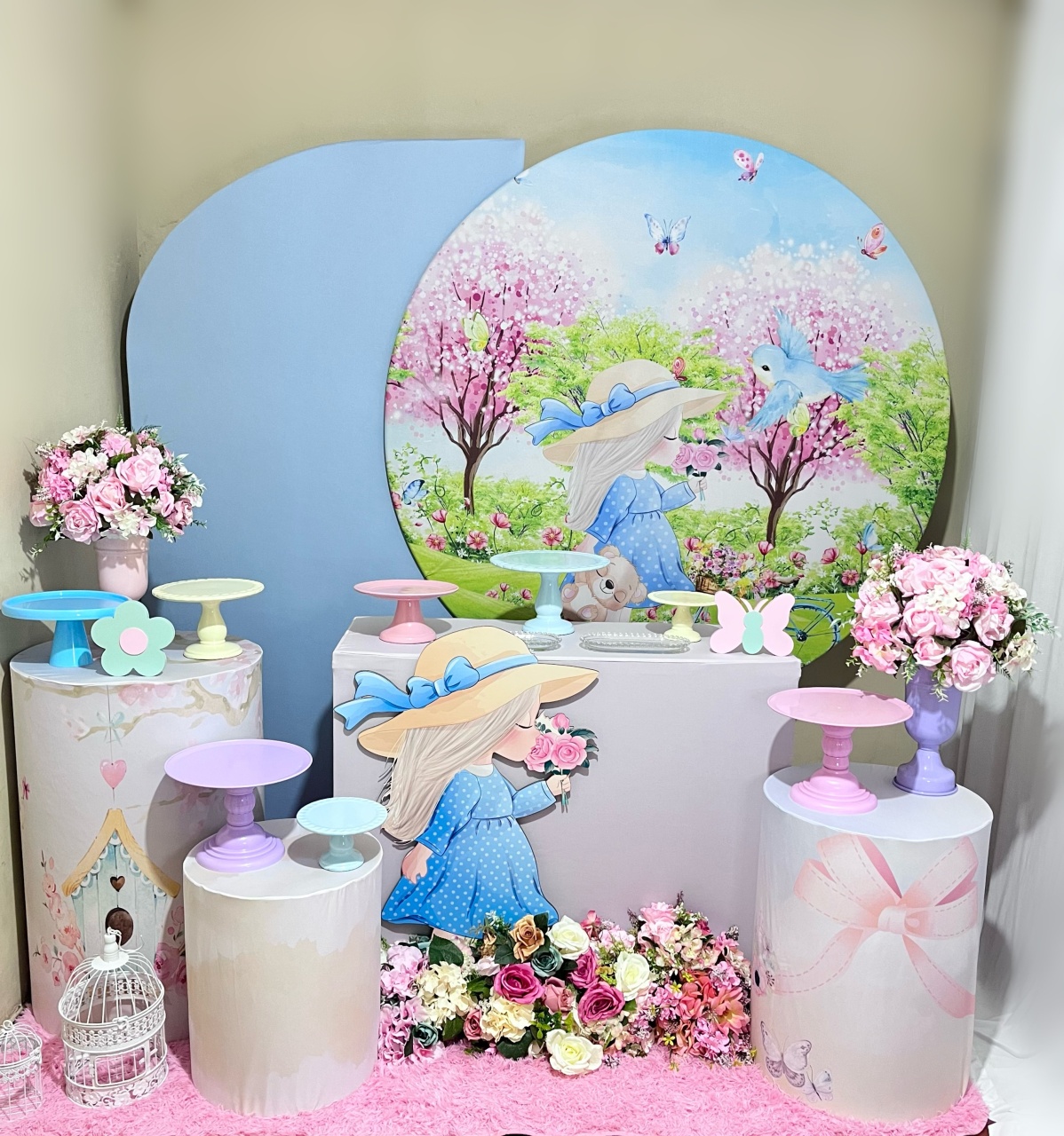 Menina No Jardim Encantado (Papel de Cartas)- Festa Completa - Kit Festão  - PEGUE E MONTE CATALAGO VEM FESTEJAR PALMAS