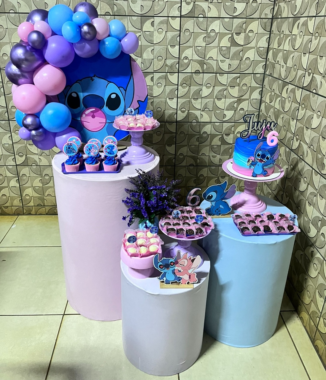 Stitch   - Mini Festa - Kit Festão  - PEGUE E MONTE CATALAGO VEM FESTEJAR PALMAS
