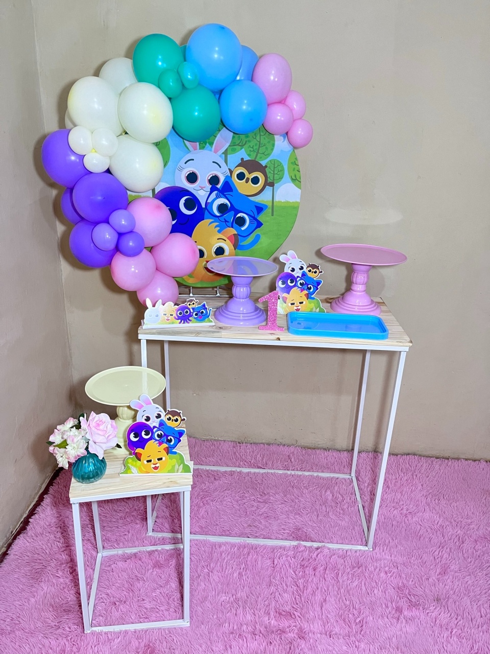 Bolo Fofos - Meninas - Mini Festa - Kit Comemore  - PEGUE E MONTE CATALAGO VEM FESTEJAR PALMAS