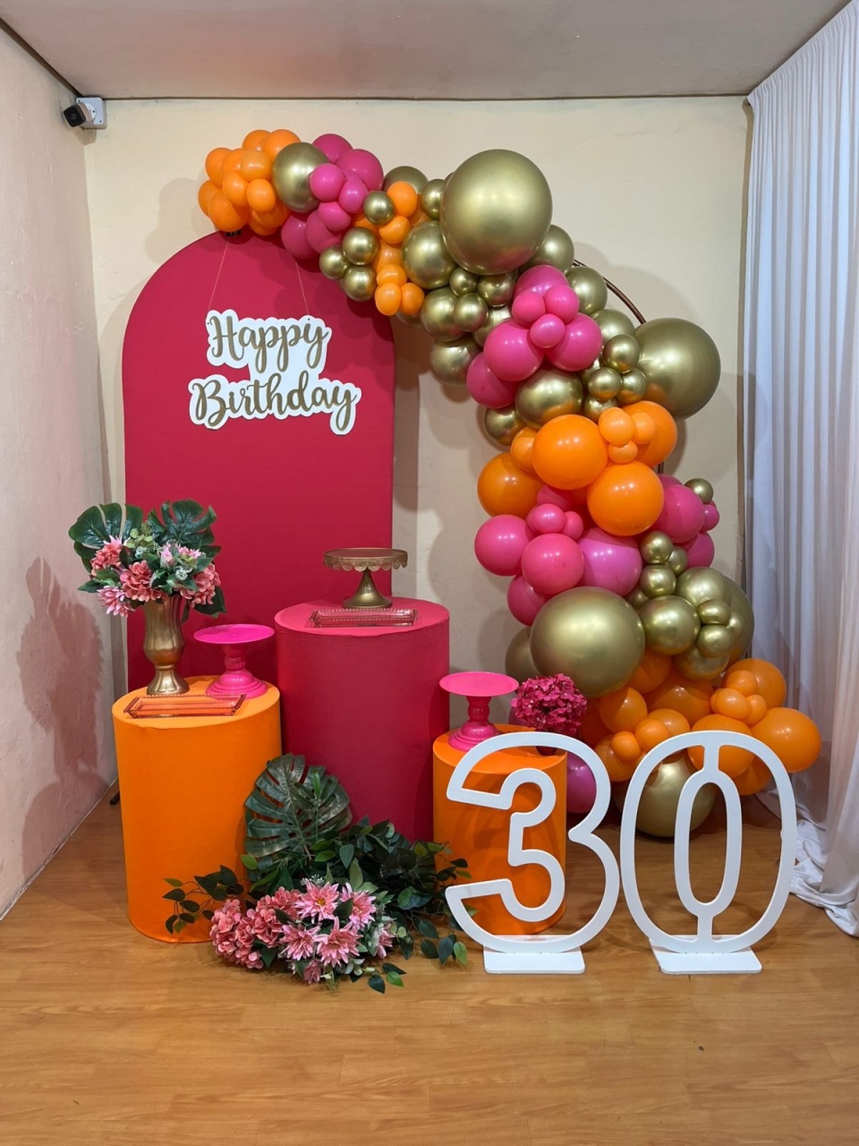 Pink Laranja Dourado - Tropical - Festa Completa - Kit Comemore - Com Balões  + Numeros - PEGUE E MONTE CATALAGO VEM FESTEJAR PALMAS